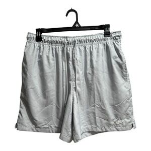 Men’s Nike Standard Fit Above the Knee‎ Length Shorts, size Large, Silver